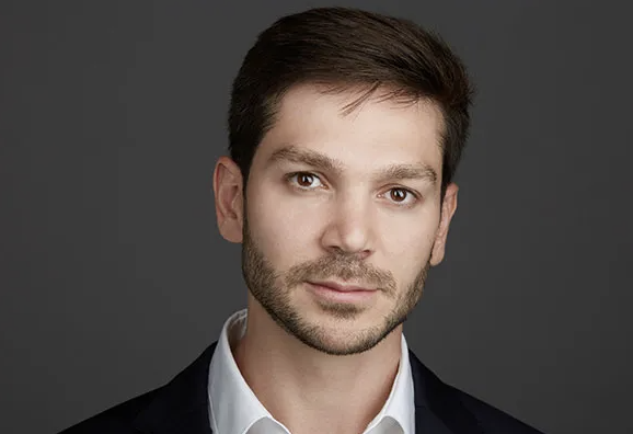 Dr Kalin Tanov